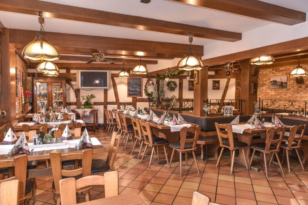 Hotel Ristorante Rostica Бад-Урах Екстер'єр фото