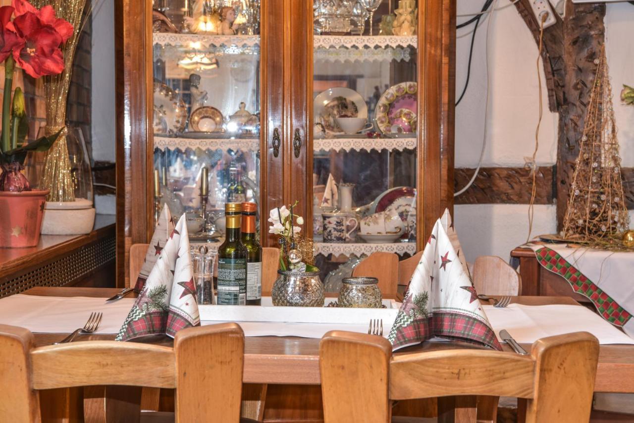 Hotel Ristorante Rostica Бад-Урах Екстер'єр фото